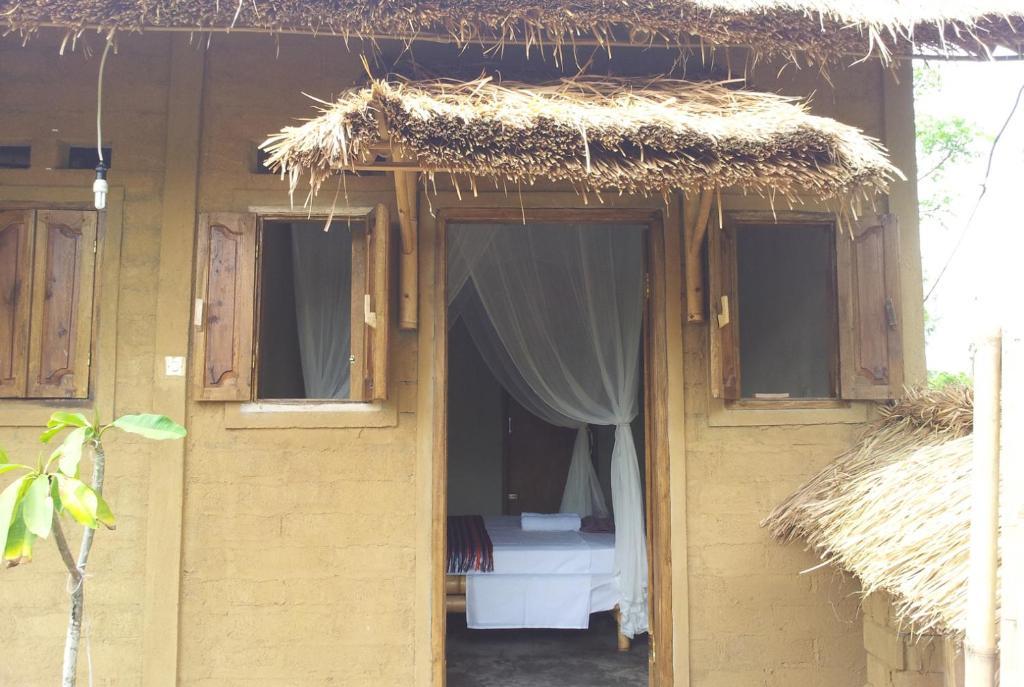 Baleku Homestay Trawangan 吉利特拉旺安 客房 照片