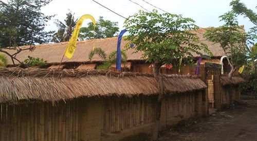 Baleku Homestay Trawangan 吉利特拉旺安 外观 照片